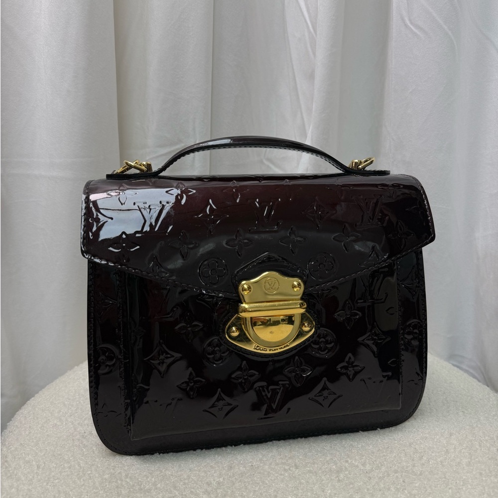 Louis Vuitton Amarante Monogram Vernis Mirada Bag